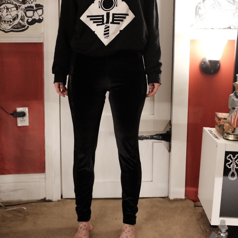 Spell crushed velvet and lace leggings
